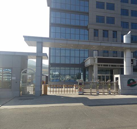 延安市熱力公司電動(dòng)伸縮門(mén)案例 - 中出網(wǎng)-智能出入口與停車(chē)充電門(mén)戶