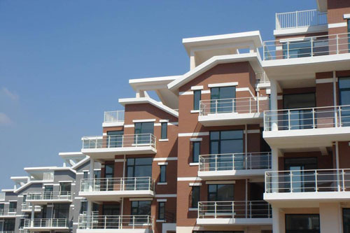 遼陽羅馬假日護欄案例 - 中出網(wǎng)-智能出入口與停車充電門戶