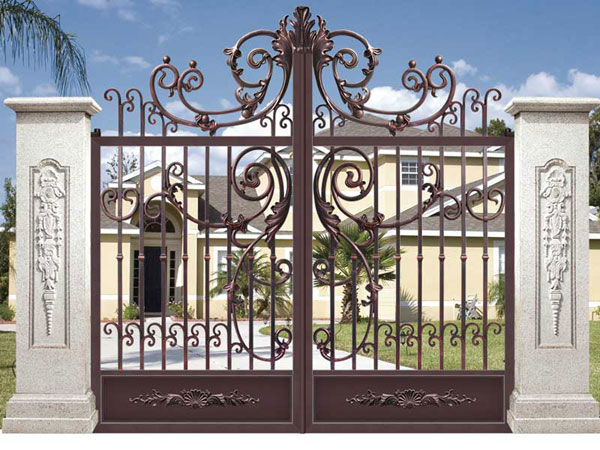 晉城出安智能鋁藝大門在南洋花城的工程驗(yàn)收