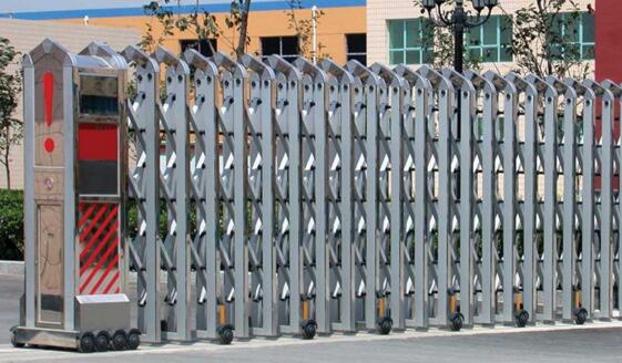 資陽(yáng)出安智能伸縮門進(jìn)駐四川省資陽(yáng)師范學(xué)校