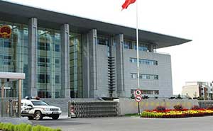 蘇州市相城經(jīng)濟開發(fā)區(qū)人民法院伸縮門案例 - 中出網(wǎng)-智能出入口與停車充電門戶