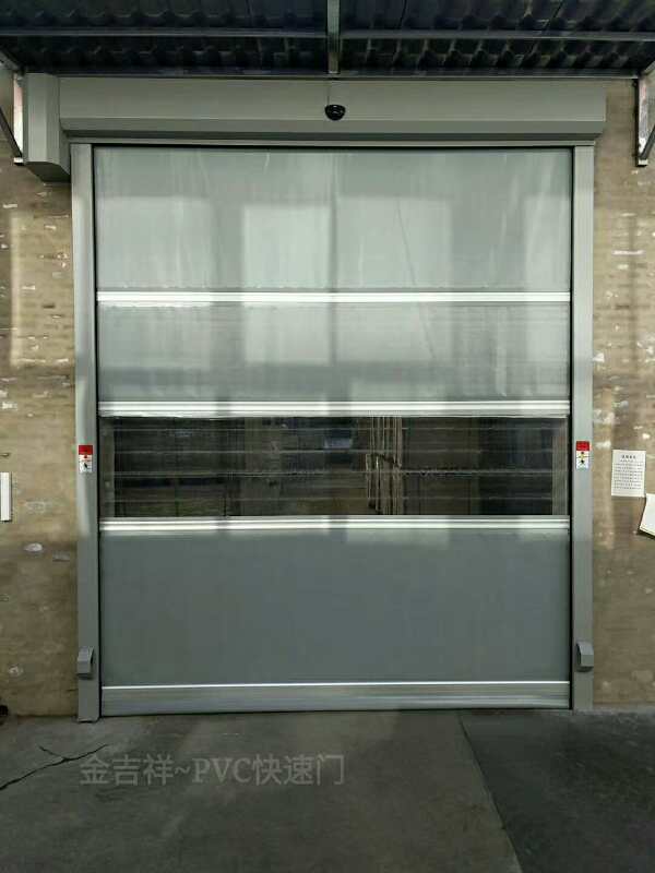 儋州新潮紙箱廠快速門案例 - 中出網(wǎng)-智能出入口與停車充電門戶