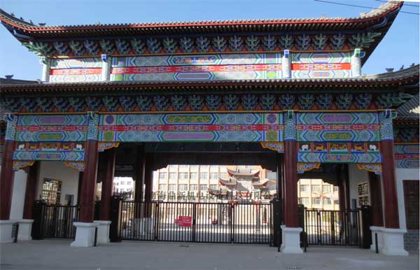 慶賀張掖出安智能懸浮門進(jìn)駐張掖民樂(lè)縣第一中學(xué)