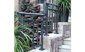 中衛(wèi)巨寧金沙國際護(hù)欄案例