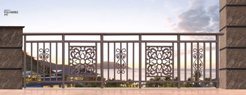 山南出安智能護(hù)欄進(jìn)駐山南雅礱投資有限公司工程