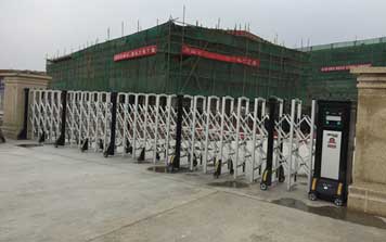 電動(dòng)伸縮門