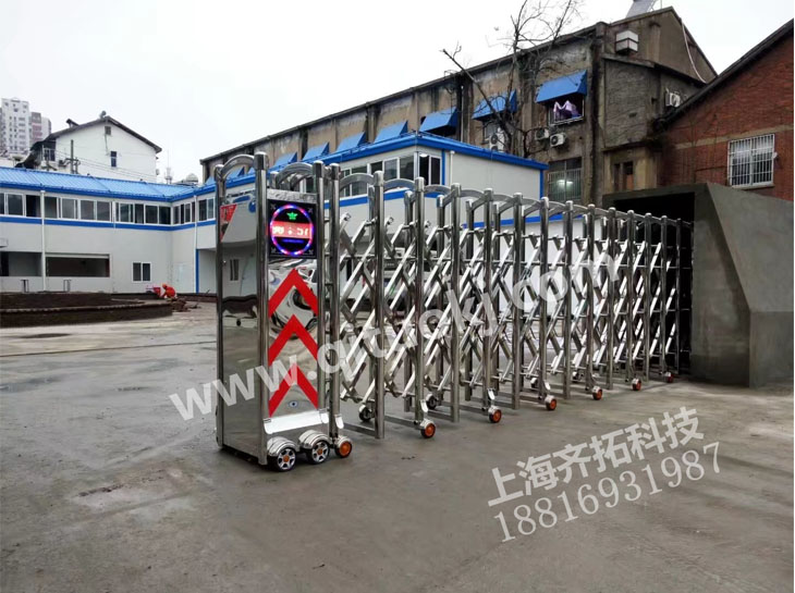 電動(dòng)伸縮門--南京地鐵5號線朝天宮站 - 中出網(wǎng)-智能出入口與停車充電門戶