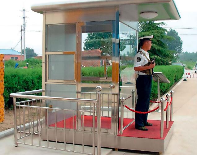 華龍鼎崗?fù)は盗校℉L-01）