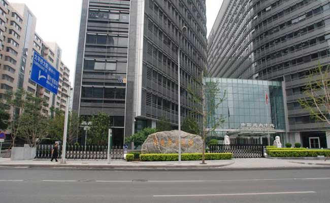 中國光大伸縮門案例 - 中出網(wǎng)-智能出入口與停車充電門戶