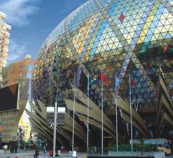 澳門新葡京大酒店旗桿案例 - 中出網(wǎng)-智能出入口與停車充電門戶