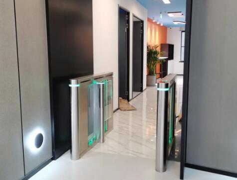 上海市優(yōu)秀歷史保護建筑——上海中一大樓應用鐵軍智能小擺閘