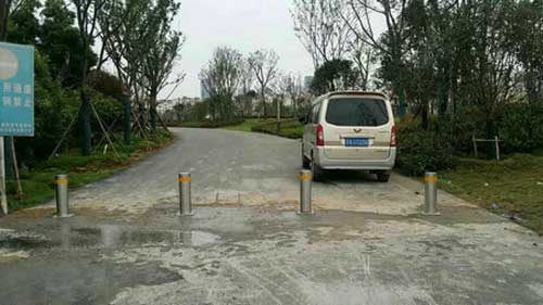 道路電動(dòng)升降路樁