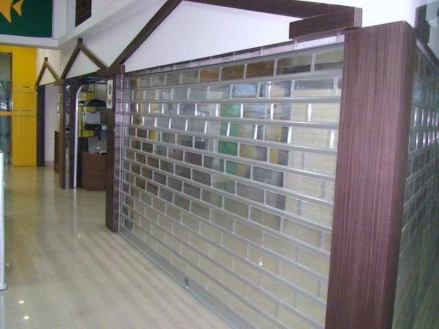 水晶卷簾門(mén)