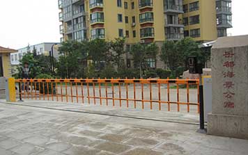 停車(chē)場(chǎng)管理系統(tǒng) - 智能藍(lán)牙道閘系統(tǒng)