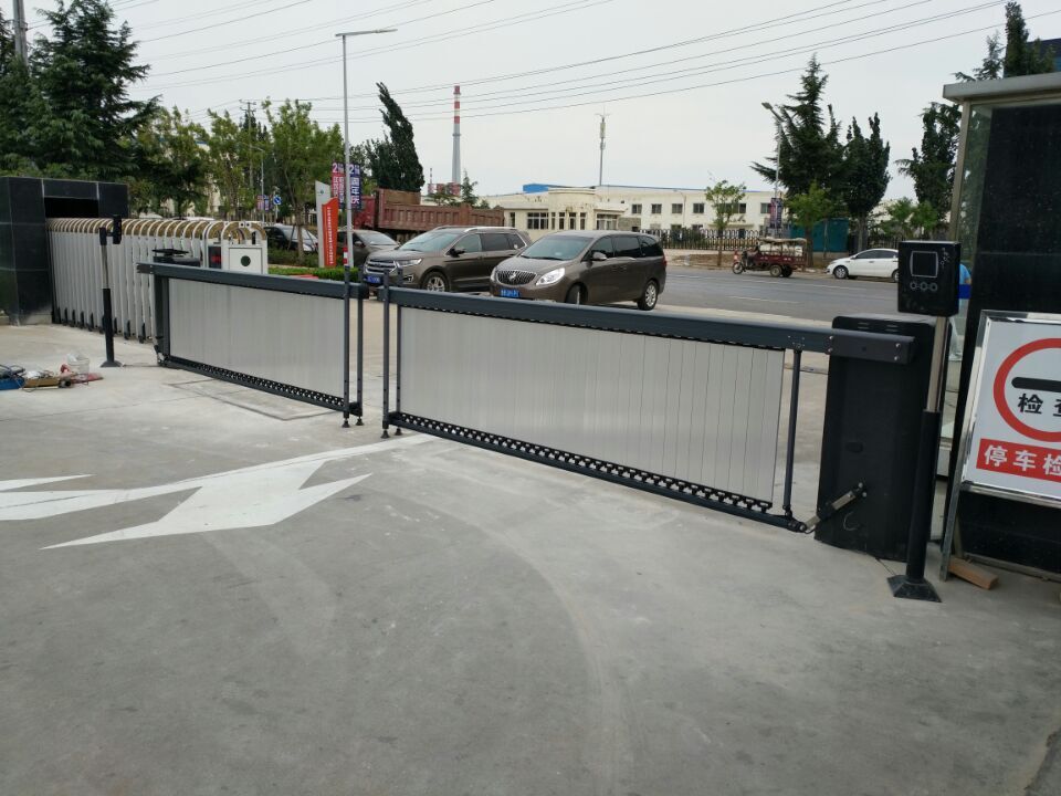 藍(lán)牙停車場(chǎng)