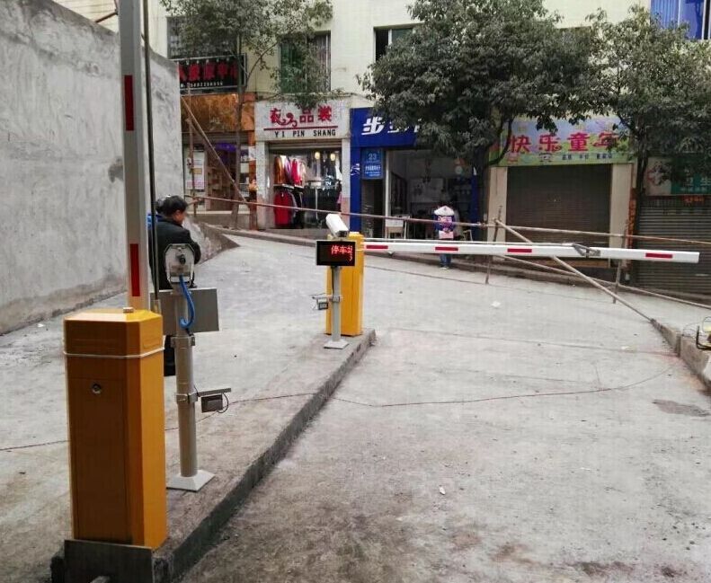 車(chē)牌識(shí)別系統(tǒng)