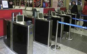 北京首都國際機(jī)場T3航站樓通道閘案例