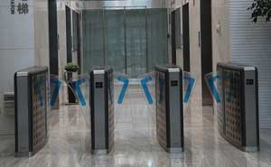 中國移動大廈通道閘案例