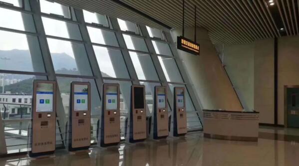 蓮塘口岸攜手錢林自助售取票機(jī)打造一站式自助售取票模式