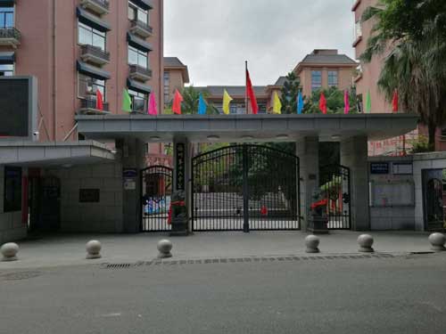 福建省福州第十六中學(xué)上線錢林智能訪客一體機(jī) - 中出網(wǎng)-智能出入口與停車充電門戶