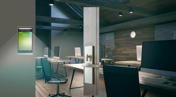 智能補(bǔ)光，無(wú)懼昏暗