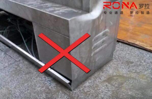 羅拉機(jī)箱全部都是國(guó)家標(biāo)準(zhǔn)SUS304不銹鋼，拒絕濫竽充數(shù)