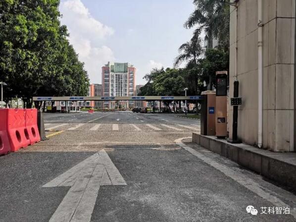 移動支付+電子發(fā)票 為車主提供高效便捷服務(wù)