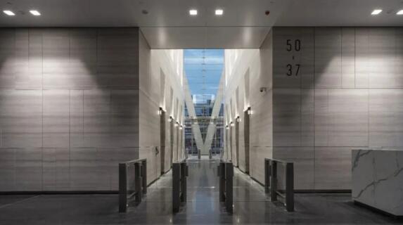 令令開(kāi)門落地網(wǎng)紅地標(biāo)：寧波國(guó)華金融中心