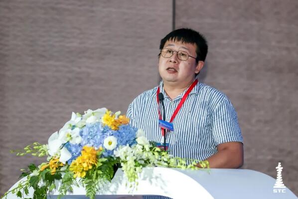 佳都科技智能軌道交通事業(yè)群產品事業(yè)部副總經理劉志宏作演講