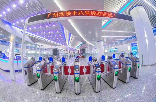 全線采用人臉識(shí)別通道閘