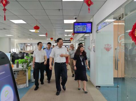 廈門市委常委、政法委書記李偉華一行走訪調(diào)研瑞為