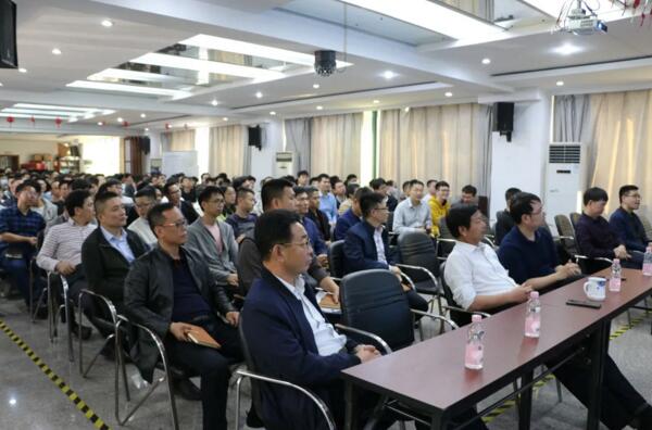 立林物聯(lián)網(wǎng)技術(shù)研究院舉辦了“立林物聯(lián)網(wǎng)技術(shù)研究院2020年度頒獎盛典”