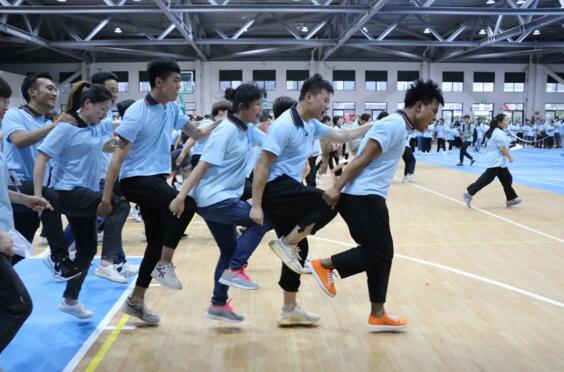 齊心協(xié)力團體賽