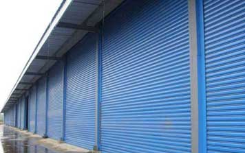 卷簾門 - 藍色電動工業(yè)防風(fēng)卷簾門