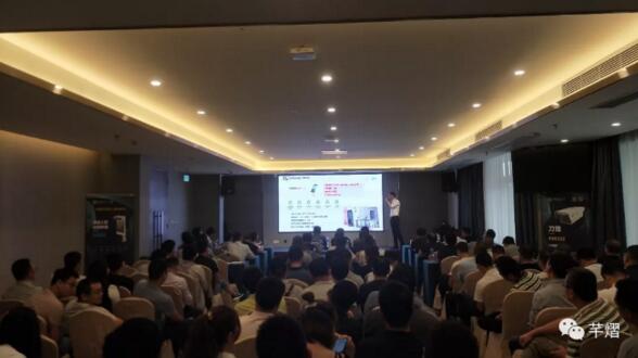 智能人臉事業(yè)部負(fù)責(zé)人龍輝