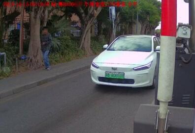 芊熠智能車牌識(shí)別