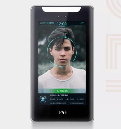 芊熠2020新品|動態(tài)人臉門禁考勤機正式上市，智能化考勤門禁讓工作更簡單