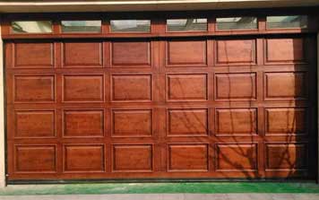 實(shí)木車庫(kù)門LM001
