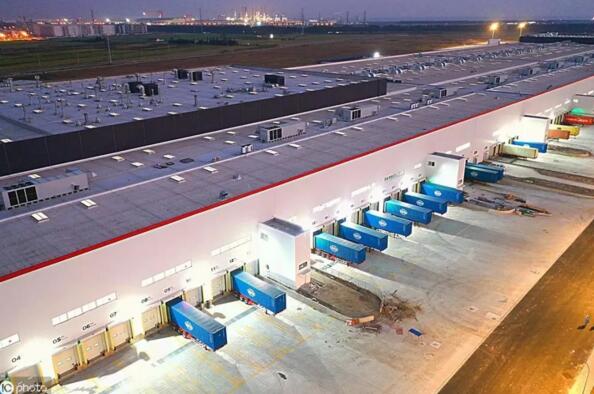 亞薩合萊高性能門