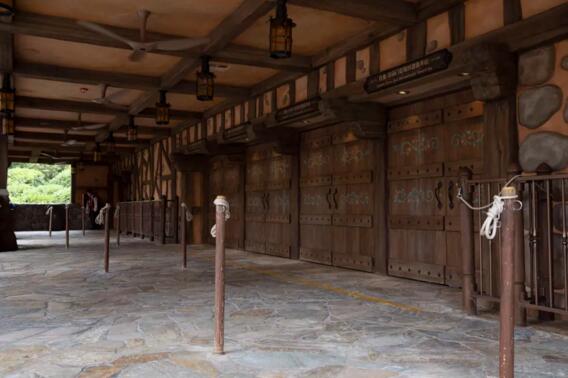 亞薩合萊SW200重型自動(dòng)平開(kāi)門