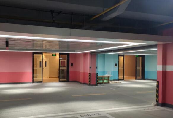 實力門現(xiàn)場展示 盡顯展臺風(fēng)采