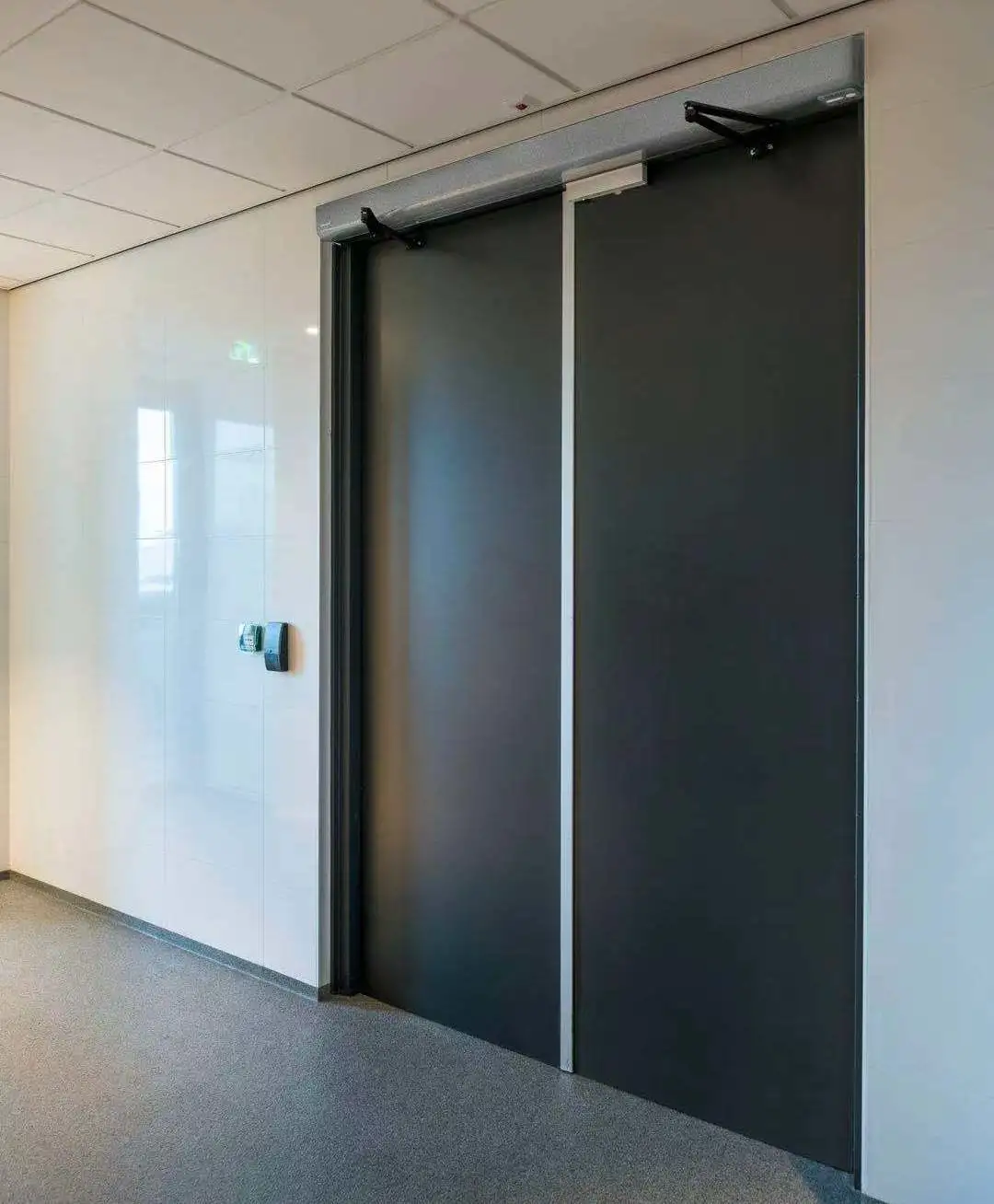 防火自動(dòng)平開門機(jī)