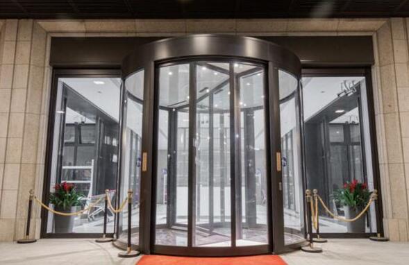 亞薩合萊人行自動(dòng)門，開啟安吉天使小鎮(zhèn)的美好生活