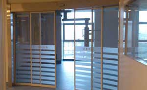 浙江臺州恩澤醫(yī)院自動門案例