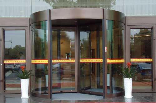 三翼自動旋轉(zhuǎn)門