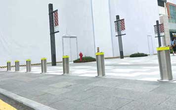 升降柱 - 半自動(dòng)升降路樁