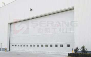 工業(yè)提升門 - 抗強(qiáng)風(fēng)柔性提升大門