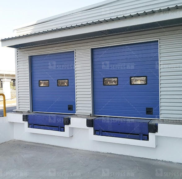 蘇州工業(yè)提升門