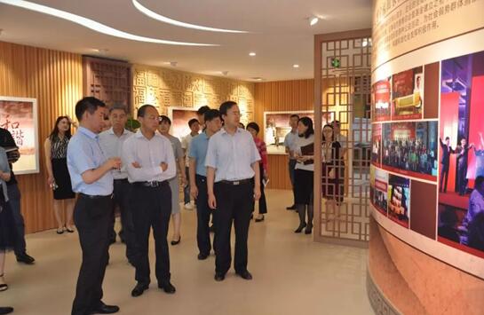 市政府黨組成員，紅島經(jīng)濟(jì)區(qū)、青島高新區(qū)工委書(shū)記王作安一行到博寧福田調(diào)研指導(dǎo)