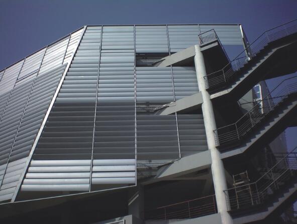 中國普天信息產(chǎn)業(yè)園遮陽板案例 - 中出網(wǎng)-智能出入口與停車充電門戶